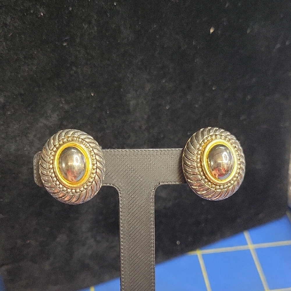 1980s Two-Tone Gold Silver Tone Clip On Earrings